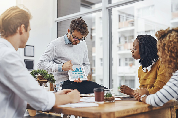 What is a Fractional CMO